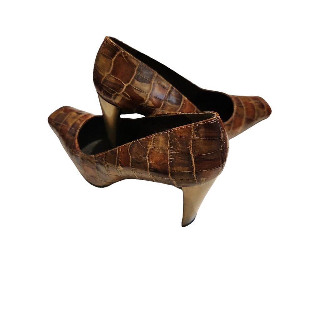 Stuart Weitzman Brown Tortoise Shell Leather Pump - image 5